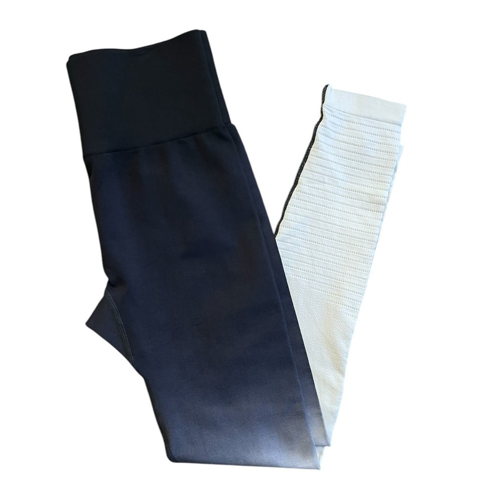 Zyia Ombré Seamless Leggings - Small